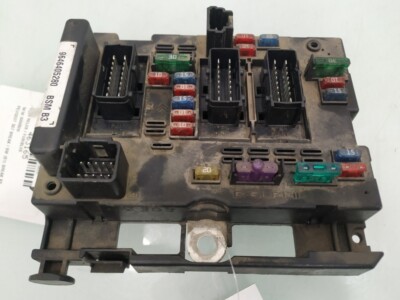 9646405280 fuse relay box 463165 PEUGEOT 307 BREAK SW S1 BREAK XS 2002