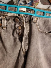 mens  Levi jeans 32x32 boot cut