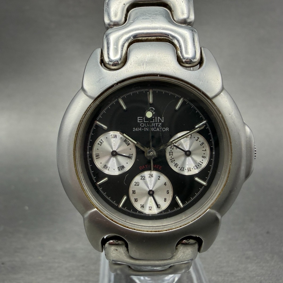 Elgin Watch Men 34mm Black Dial Silver Tone Round Daydate FK-366