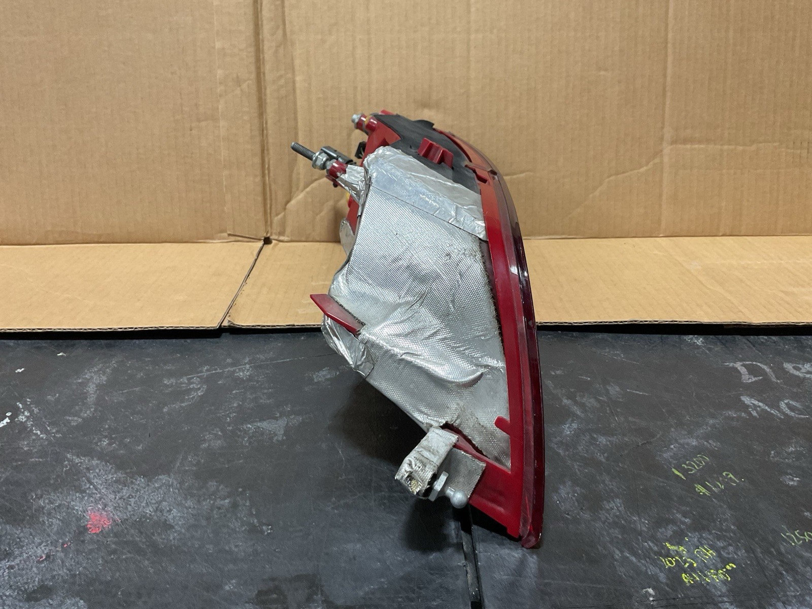 2008 2009 2010 2011 2012 AUDI R8 RIGHT TAIL LIGHT OEM USED