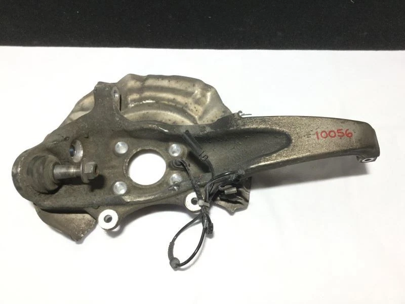 Husillo/nudillo delantero derecho pasajero AWD sin buje 12-19 BMW 528i F10 22724 Foto 2 de 4