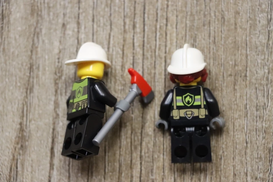 Camión escalera de bomberos LEGO® City 60280 100 % completo con instrucciones 4+ Foto 3 de 4