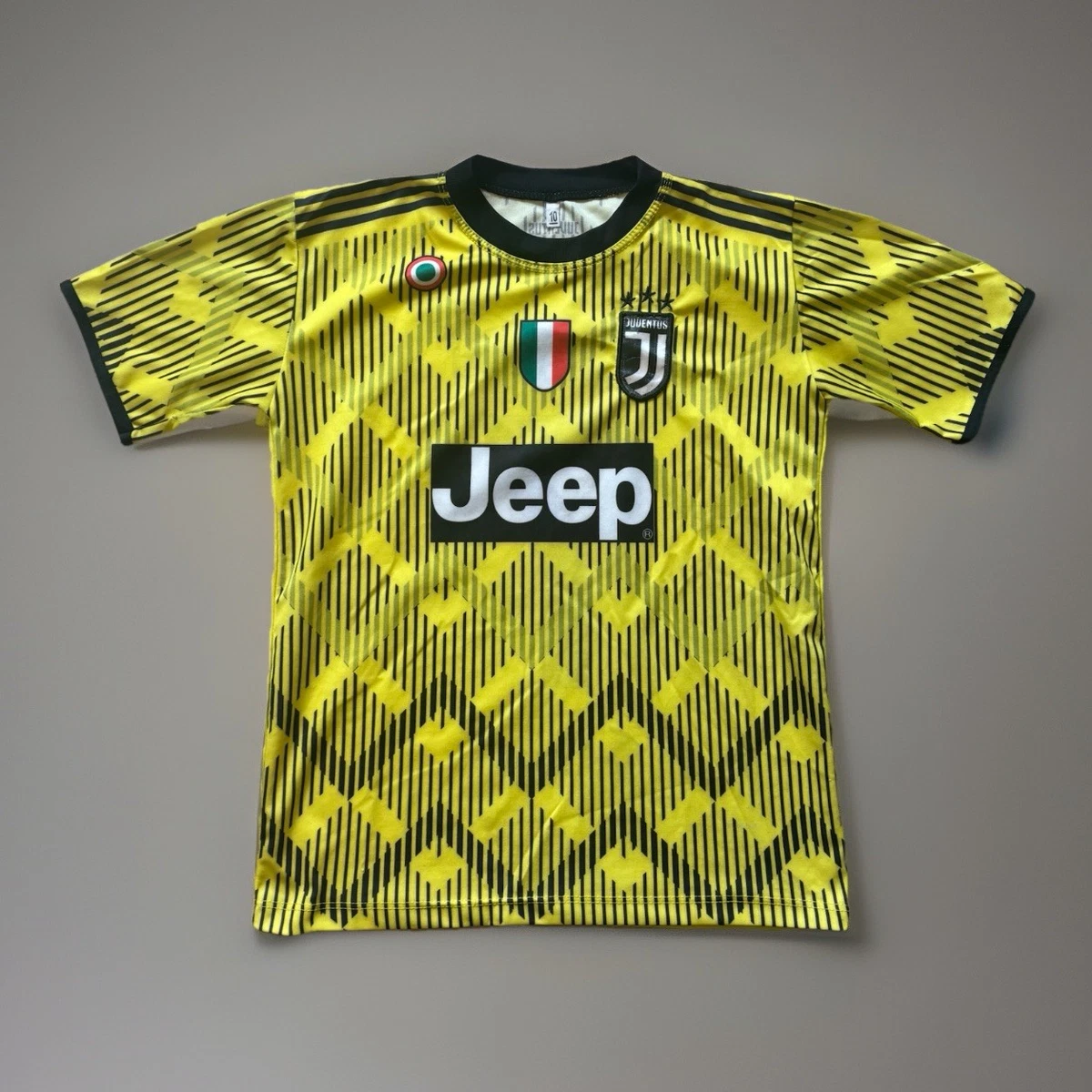 Preços baixos em Cristiano Ronaldo Juventus Preto Clube