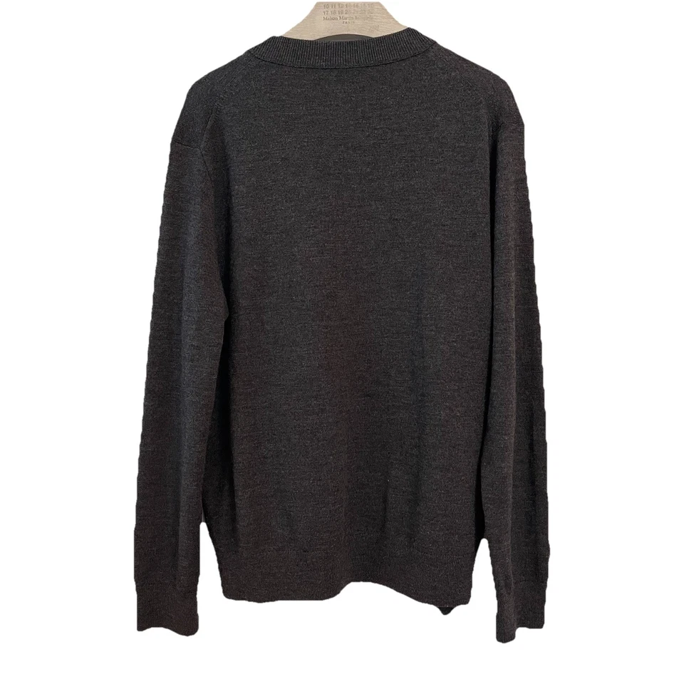 Club Monaco Men’s Cardigan Sweater Medium Gray Pockets 100% Wool  - Image 3 of 4