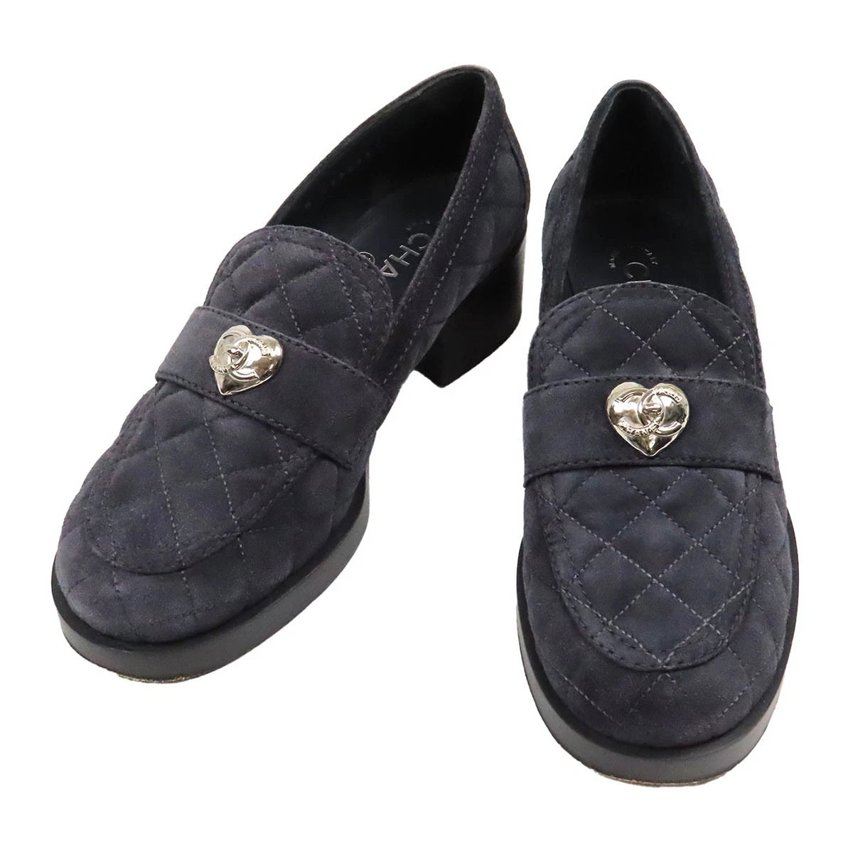Chanel — CHANEL COCO Mark Heart Turnlock Loafers Women Navy 【A】
