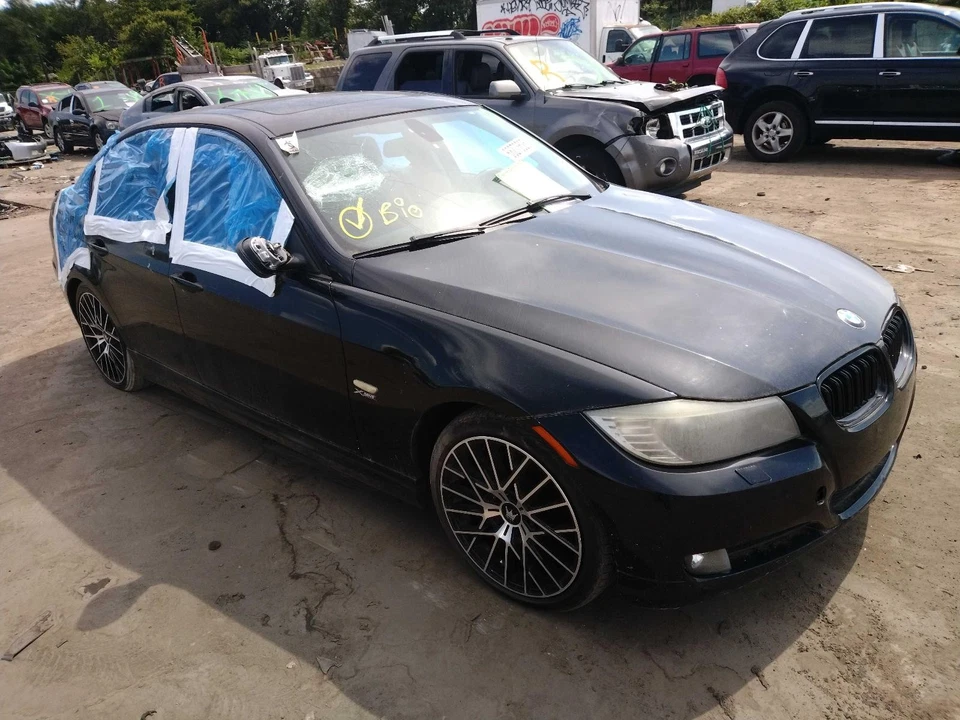 Parachoques delantero usado refuerzo delantero se adapta a: BMW 328I SW 2011 delantero grado A Foto 2 de 4