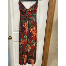 Maxi vibrant tropical spaghetti strap twist front dress