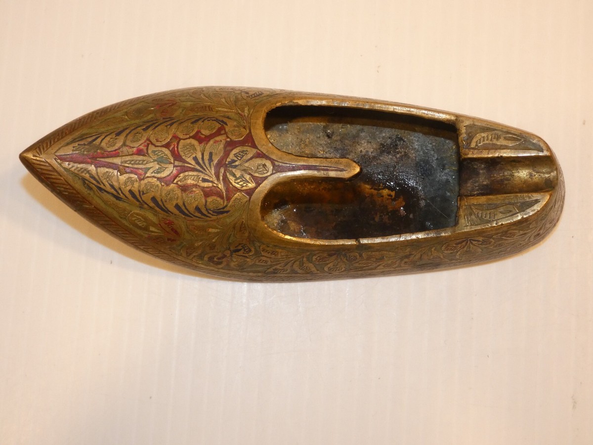 Vintage India Brass Slipper Figural Single Holder Ashtray | eBay