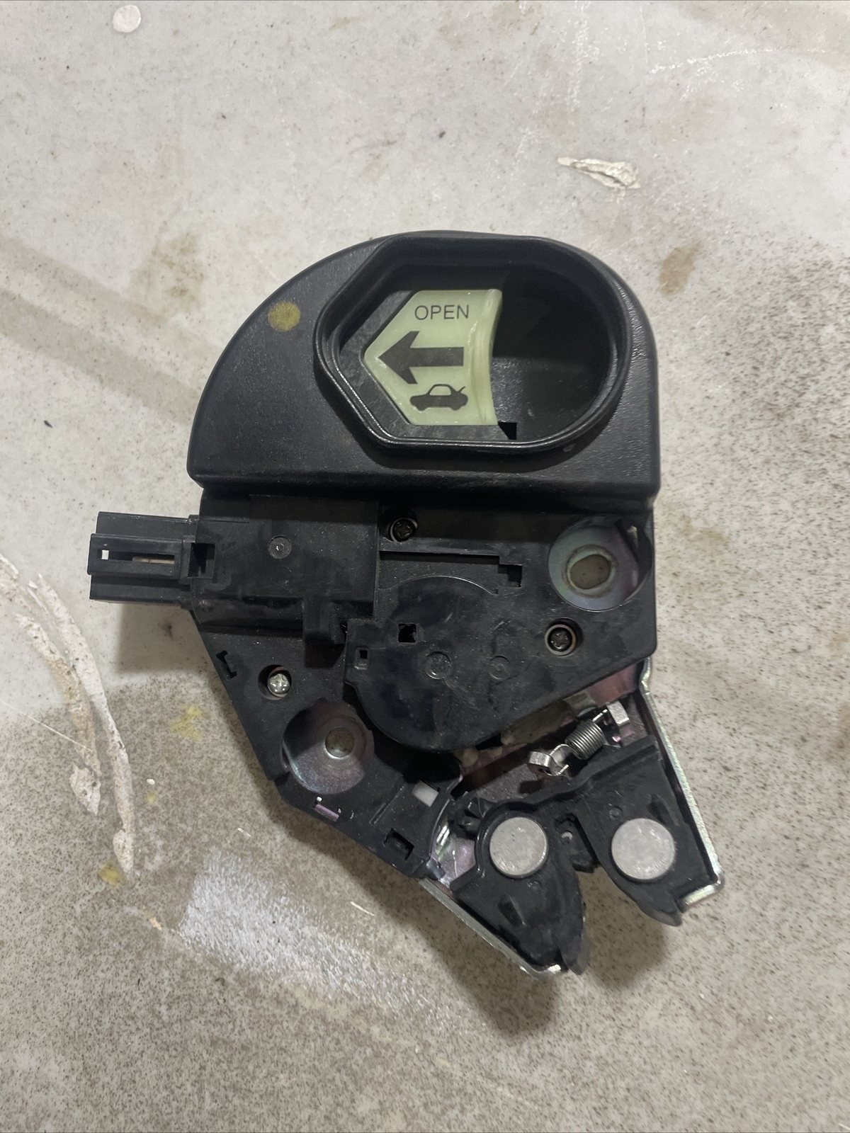 20082012 HONDA ACCORD TRUNK LATCH POWER LOCK RELEASE ACTUATOR DECK LID