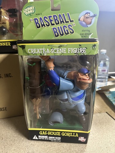 Looney Tunes Golden Collection DC Direct MIB Set Scrambled Aches Figure Rare - Picture 3 of 5