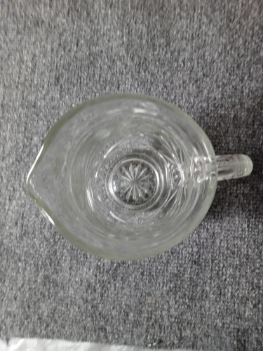 Vintage EAPC Anchor Hocking Prescut Star of David, small 5 1/2” Pitcher - Picture 4 of 6