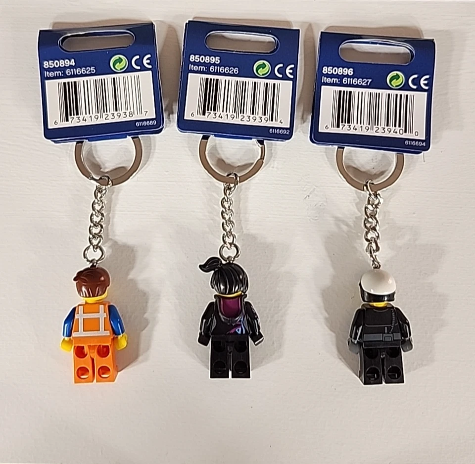 Lote de llaveros de la película Lego: Bad Cop, Wyldstyle, minifiguras Emmet Foto 3 de 4