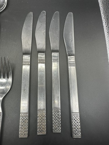 Vintage DANIKA Stainless MSI Japan MCM Celtic Knot Forks Spoon Knives 12pc Set - Picture 5 of 16