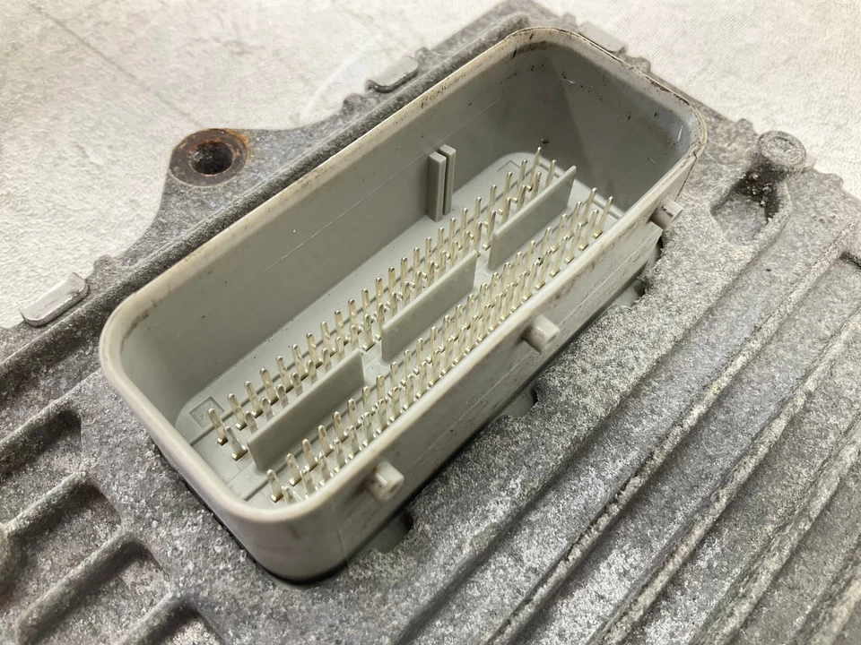 Электронный модуль управления ECM бензинового двигателя 15-20 Ram ProMaster 2500 3,6 л - Изображение 3 из 4