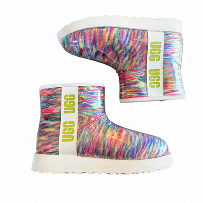 UGG Classic Clear Mini Boot Women s 8 Rainbow Multicolor Waterproof 1127054