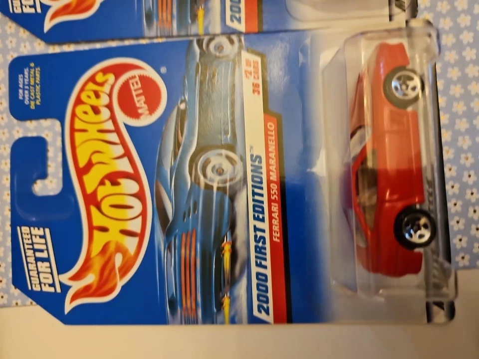 Hot wheels lot of 5 2000s first editions ferraris. 2x collector #61 and 3x #62 - Image 2 of 4