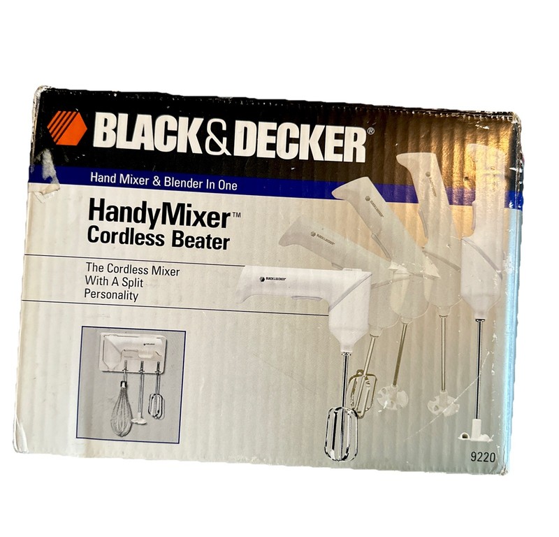 VTG Black & Decker HANDY MIXER Cordless Beater 9220 Wall Mount