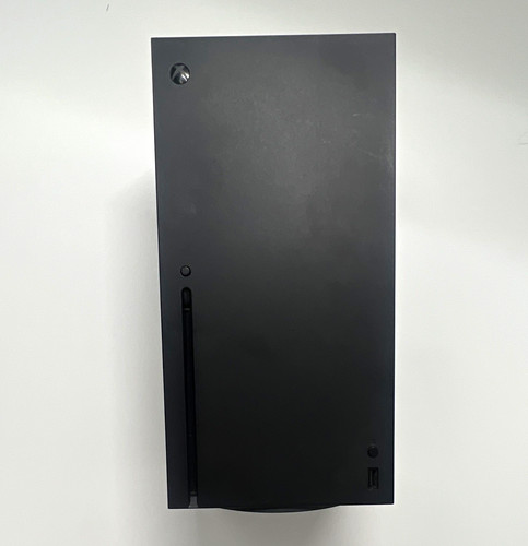 Xbox Series X that DOESN’T WORK PROPERLY for PARTS ONLY with a controller, cords