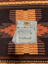 Vintage 00s Wrangler Women  s Slim Straight Jeans Size 30x32