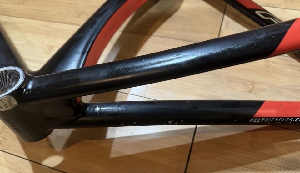 Cuadro de pista Felt TK2 56 cm (marco + horquilla de carbono) Foto 4 de 4