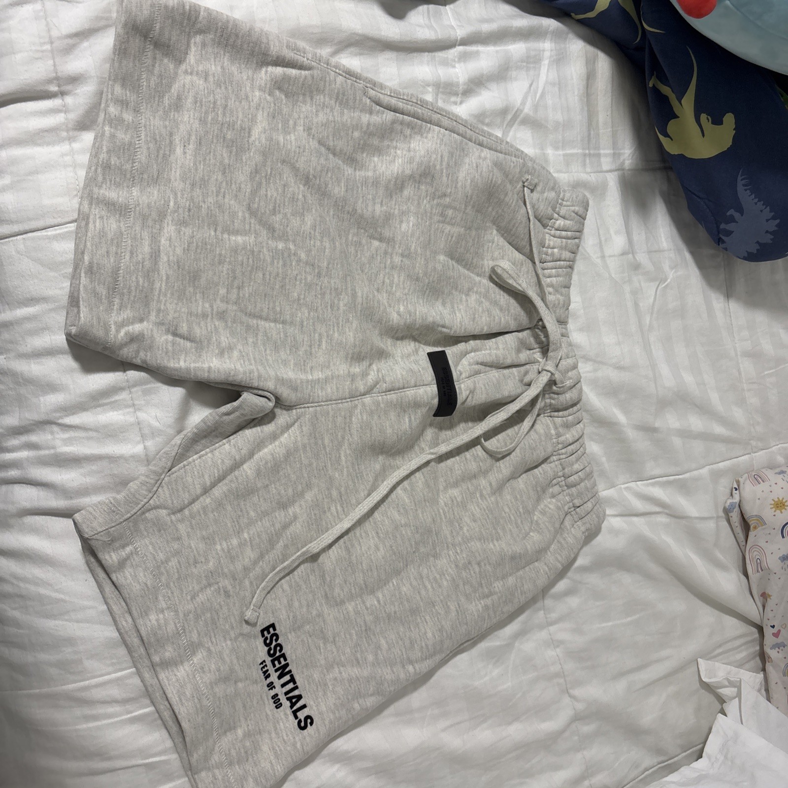 Fear of God ESSENTIALS Sweat Shorts – Light Heather Gray – Size Small thumbnail 7
