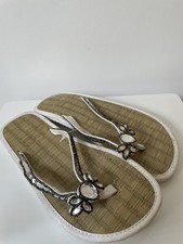 Accessorize Sze 5-6 White/Silver Gem Embellished Sea Grass Thong Flip Flops BNWT