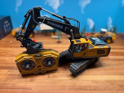 *BRAND NEW* Remote Control Construction Vehicles 11CH/2.4Ghz *LIMITED TIME*