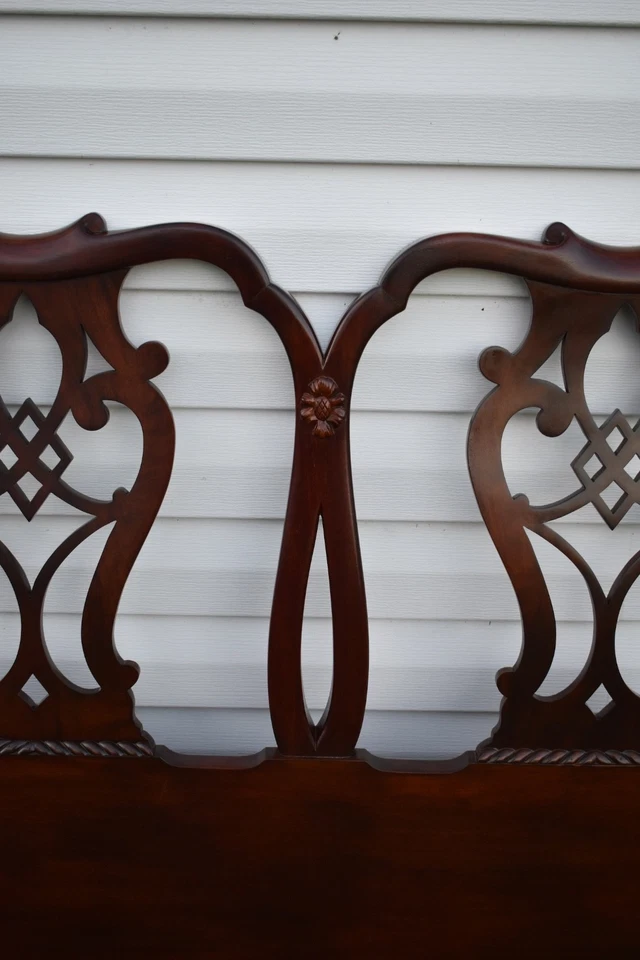 Par de cabeceros dobles estilo Chippendale de caoba vintage Foto 3 de 4