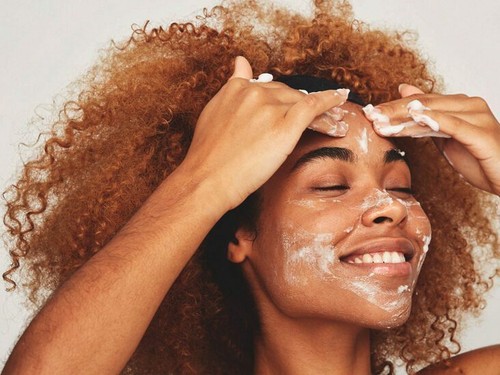 Liquid Raw African Black Soap & Calendula - 100% Organic Bath Body Face Wash - Picture 3 of 4