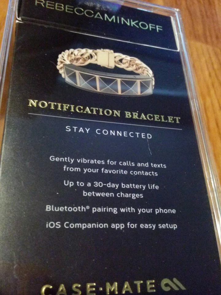  Pulsera de Notificación Bluetooth Colección Rebecca Minkoff para Apple iPhone Foto 2 de 4