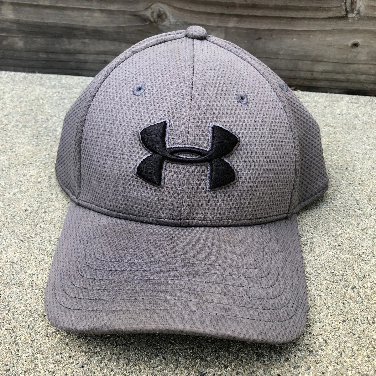 Under armour mesh hat sales