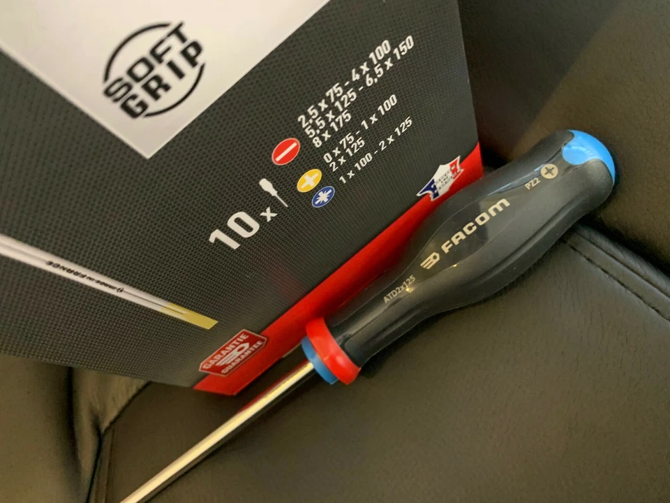 Facom Slotted Phillips Mixed Protwist Screwdriver Set 10 Piece Set - Image 3 of 4