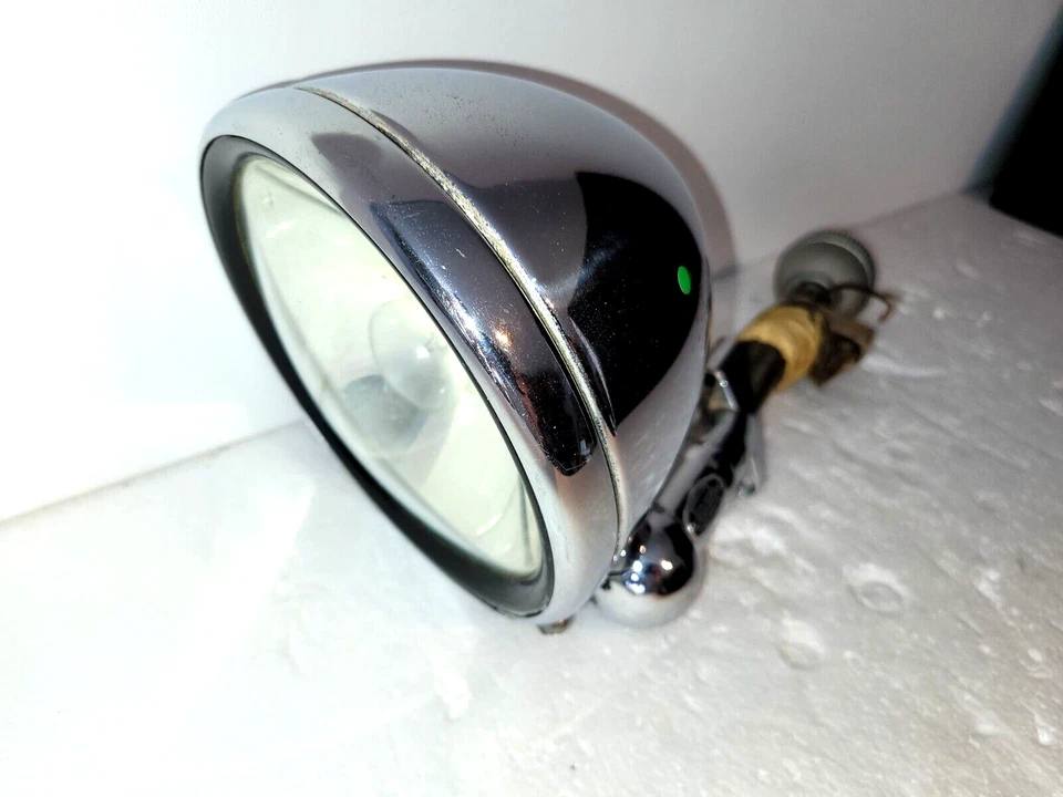 Vintage original "Mobilite Cruiser" spot light/spot lamp - Image 4 of 4