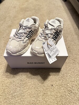 BAD BUNNY RESPONSE STYLE IH5147 Size 10K