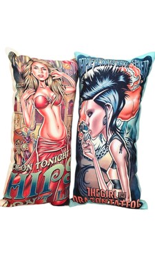 Shakira & The Girl With The Dragon Tattoo Vintage Retro Pin Up Kissen 15x40cm 