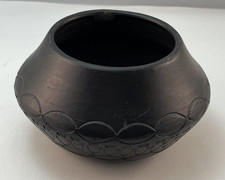 SIGNED Bigmeat Cherokee NC Blackware Pottery CWY Arrowhead Design- DAMAGED