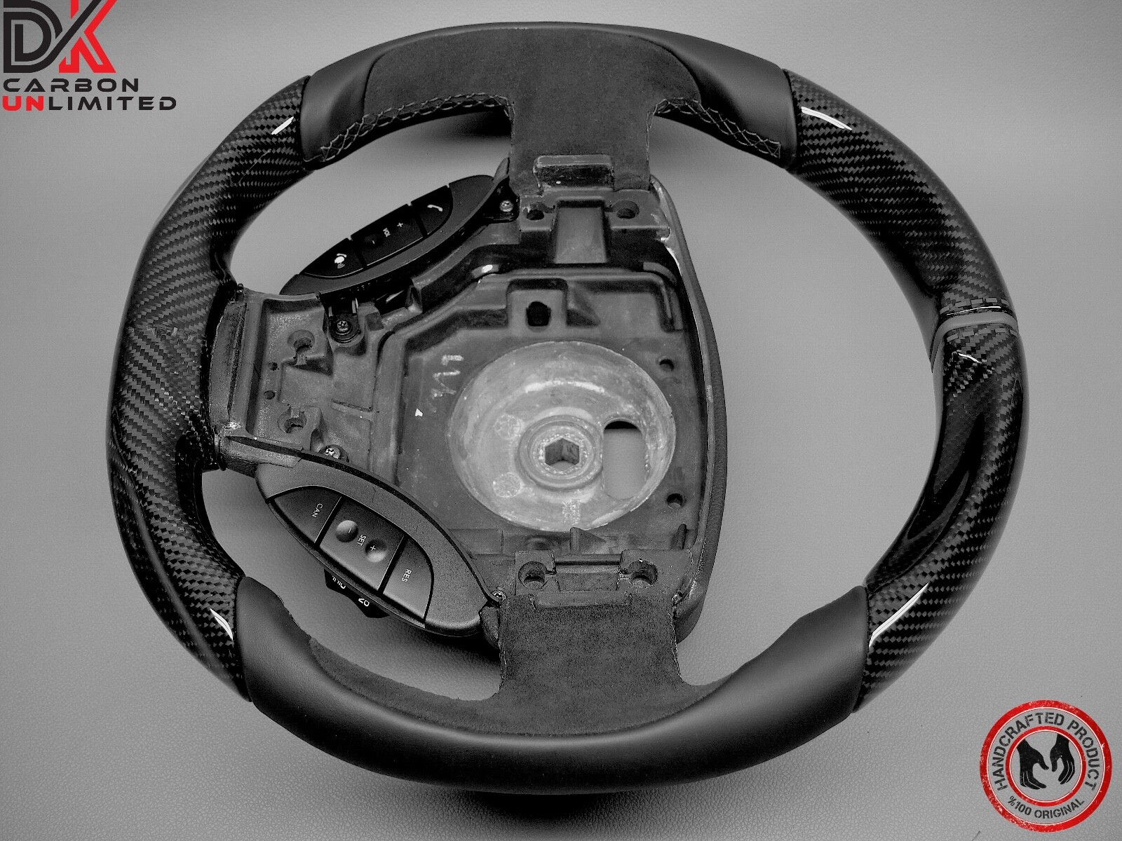 Aston Martin Vantage DB9 DBS Rapide Virage Gray Ring Carbon Steering Wheel v2