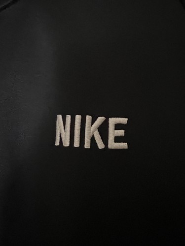 Set tuta Nike motivo nero (entrambe le taglie small) - Foto 5 di 9