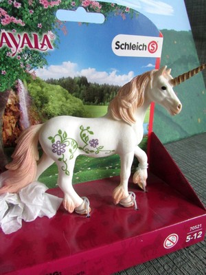 schleich rainbow unicorn mare