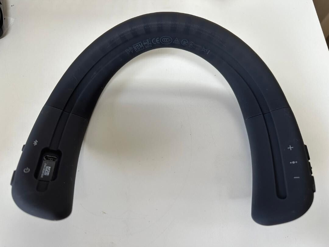 Bose SoundWear Companion Portable Bluetooth Wearable Neck Bose SoundWear Companion Portable Bluetooth Wearable Neck