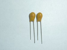 10Pcs Tantalum Capacitor DIP 25V6.8UF 6.8UF 25V 685 Radial