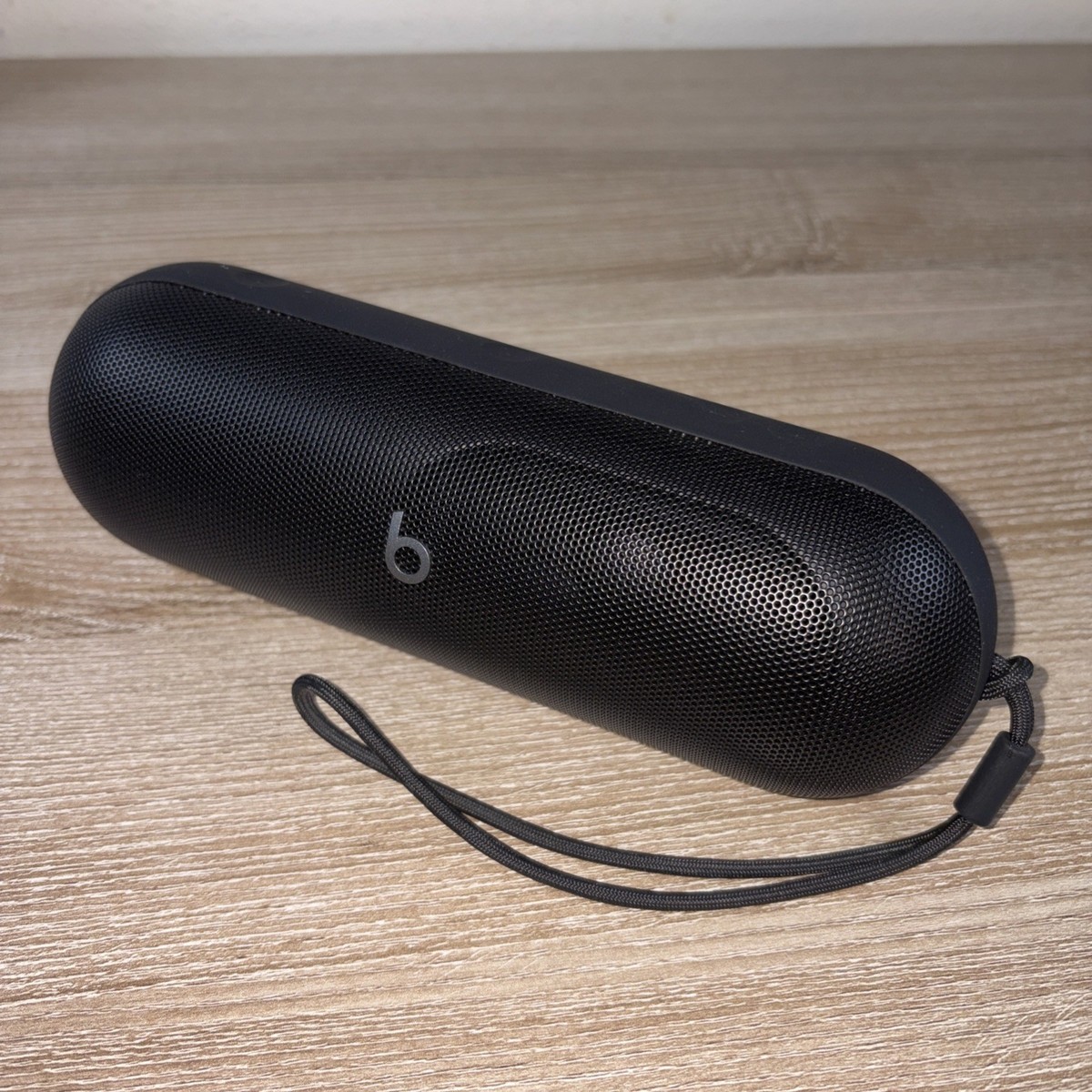 Beats Pill Bluetooth Speaker Black A3211 | eBay