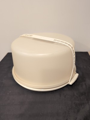 Vintage Tupperware Almond Cake Keeper Carrier 12'' w/ Handle #1256