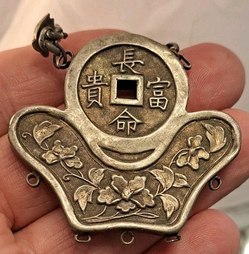 Antica catena cinese argento sterling fatta a mano Qing floreale moneta ciondolo 5,5" ***