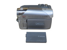 CANON Elura 100 Digital Video Camcorder w/ Battery, No Charger - Working