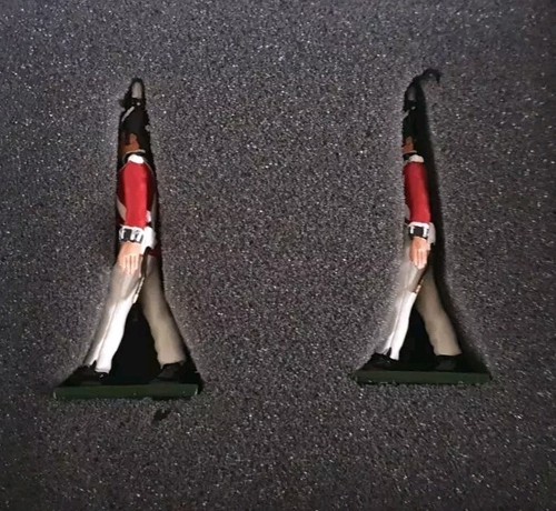 W.BRITAIN 43155 COLDSTREAM REGIMENT OF FOOT GUARDS ENLISTED MEN MARCHING MIB VGC - Picture 2 of 22