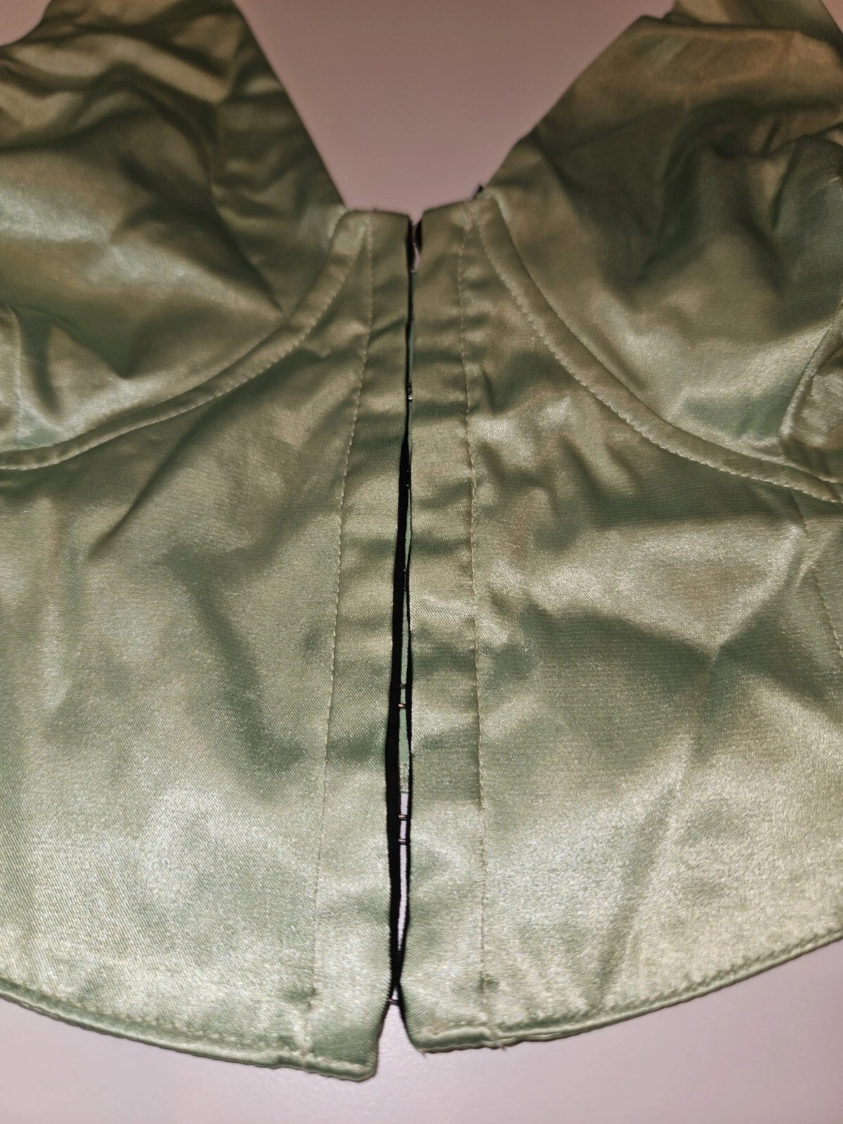 Picture 2 of 4