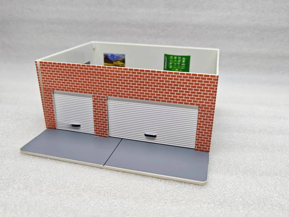 Greenlight 1:64 Mechanic's Corner Weekend Workshop Man Cave Car Scene - Image 2 of 4