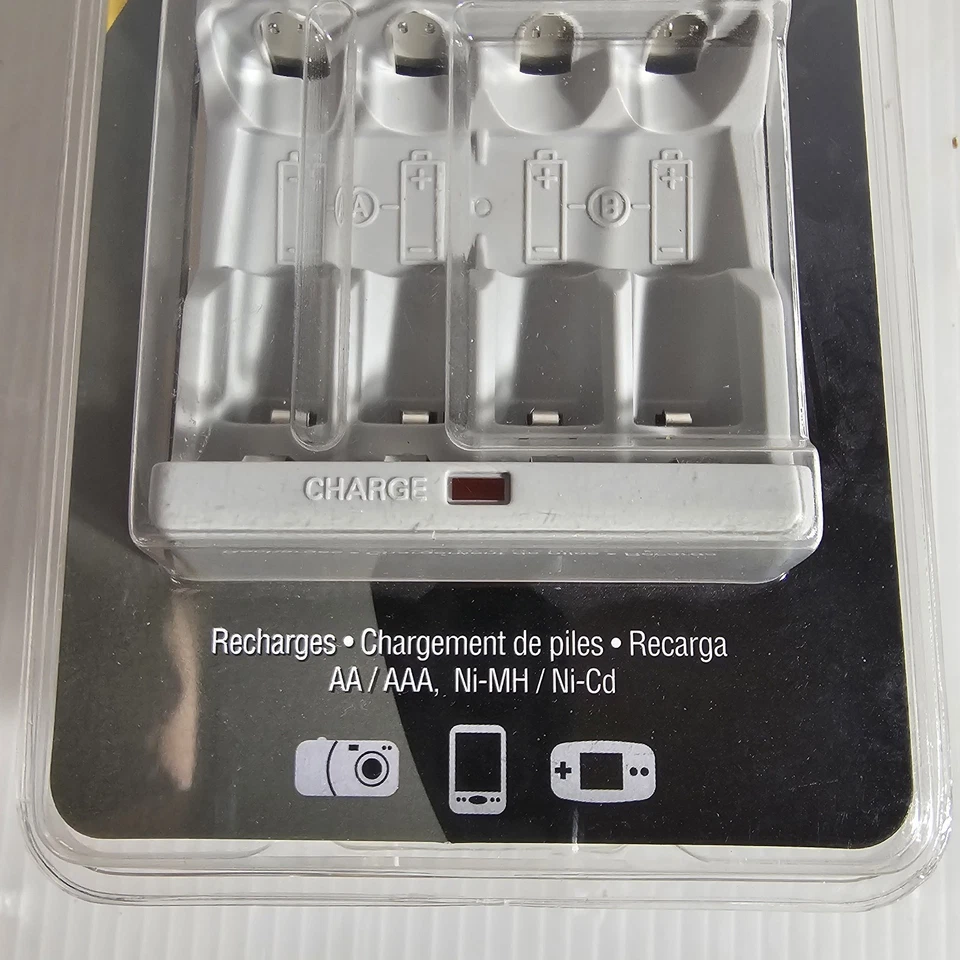 NEW Kodak Max Battery Charger AA, AAA, Ni-MH, Ni-CD  - Image 2 of 4