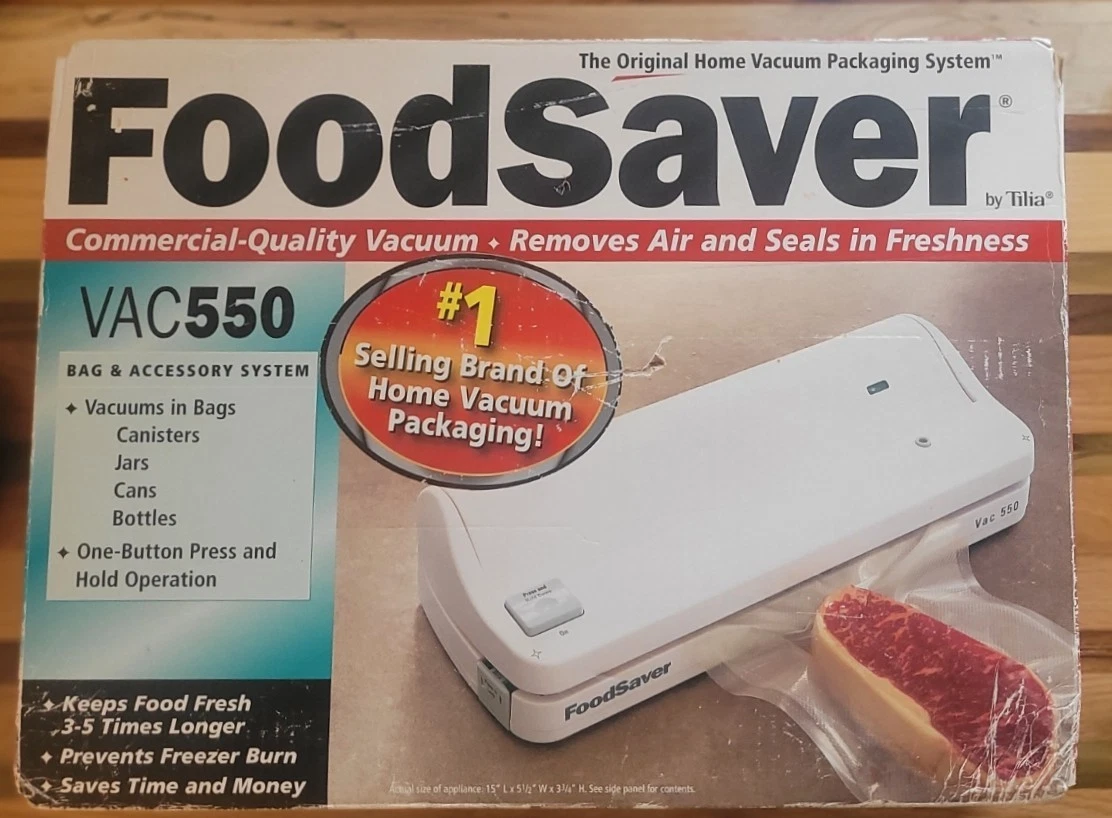 FoodSaver VAC550 White Vacuum Sealer w/ Bags, Rolls, Multifunctional Storage NEW
Opens in a new wind